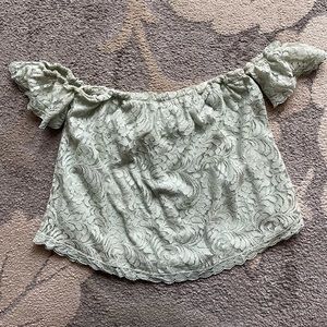 Women’s Lace off the shoulder top